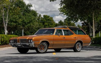 Photo of a 1972 Oldsmobile Vista Cruiser for sale