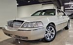 2005 Town Car Signature Limited Thumbnail 18