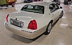 2005 Town Car Signature Limited Thumbnail 33