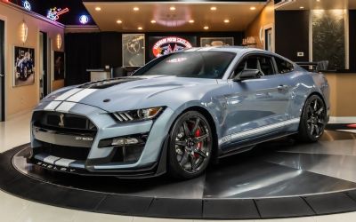 2022 Ford Mustang Shelby GT500 Carbon FI 2022 Ford Mustang Shelby GT500 Carbon Fiber Track Pack Heritage Edition