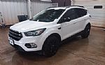 2017 ESCAPE Thumbnail 2