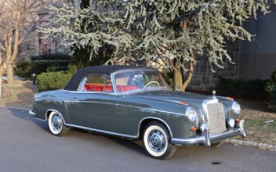 1958 Mercedes-Benz 220S 