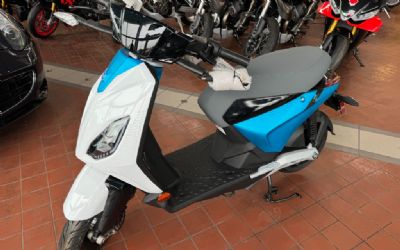 Photo of a 2022 Piaggio 1 Active Electric for sale