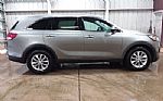 2017 SORENTO Thumbnail 5