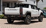 2022 HUMMER EV Thumbnail 3