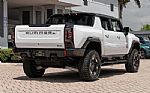 2022 HUMMER EV Thumbnail 3