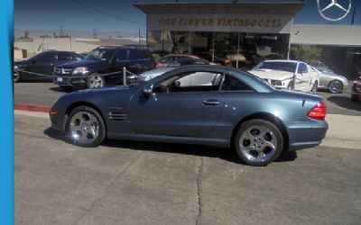 Photo of a 2005 Mercedes-Benz SL500 5.0L for sale