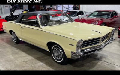 Photo of a 1965 Pontiac Tempest Custom for sale