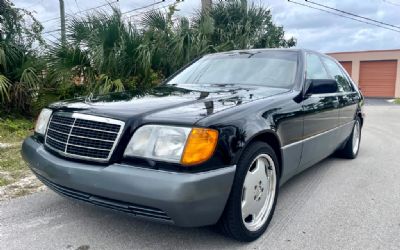 Photo of a 1992 Mercedes-Benz 500 Series for sale