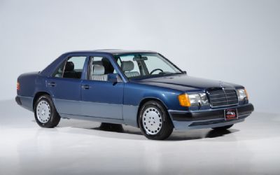 Photo of a 1990 Mercedes-Benz 300-Class for sale