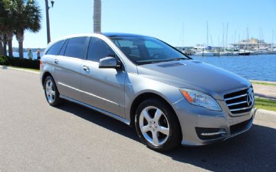 Photo of a 2012 Mercedes-Benz R Class R350 for sale