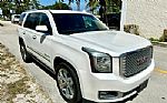 2016 Yukon Denali Thumbnail 19