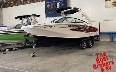 Photo of a 2017 Regal 22' Fasdeck ESX for sale