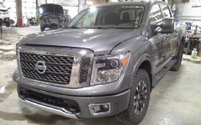 2018 Nissan Titan PRO-4X