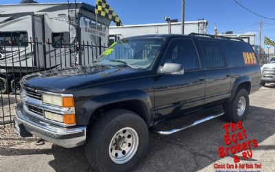 Photo of a 1999 Chevrolet,chevy Suburban for sale