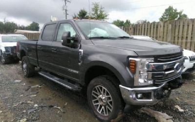 2019 Ford F-350 Super Duty Lariat