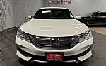 2017 Accord Thumbnail 4