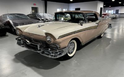 Photo of a 1957 Ford Fairlane 500 Skyliner for sale