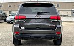 2017 Grand Cherokee Thumbnail 4