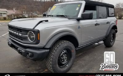 Photo of a 2023 Ford Bronco Black Diamond for sale