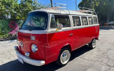 Photo of a 1986 Volkswagen Deluxe BUS for sale