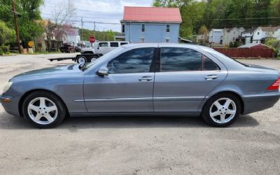 Photo of a 2005 Mercedes-Benz S500 Sedan for sale