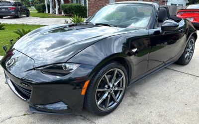 Photo of a 2016 Mazda MX-5 Miata for sale